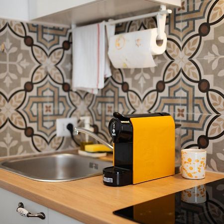 Nonna Vittoria Apartments Mola di Bari Bagian luar foto