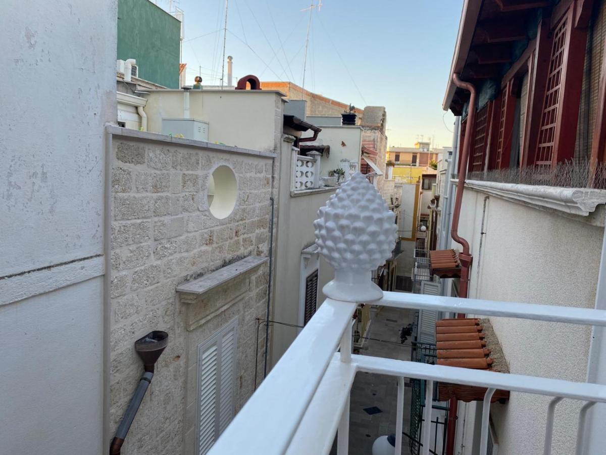 Nonna Vittoria Apartments Mola di Bari Bagian luar foto