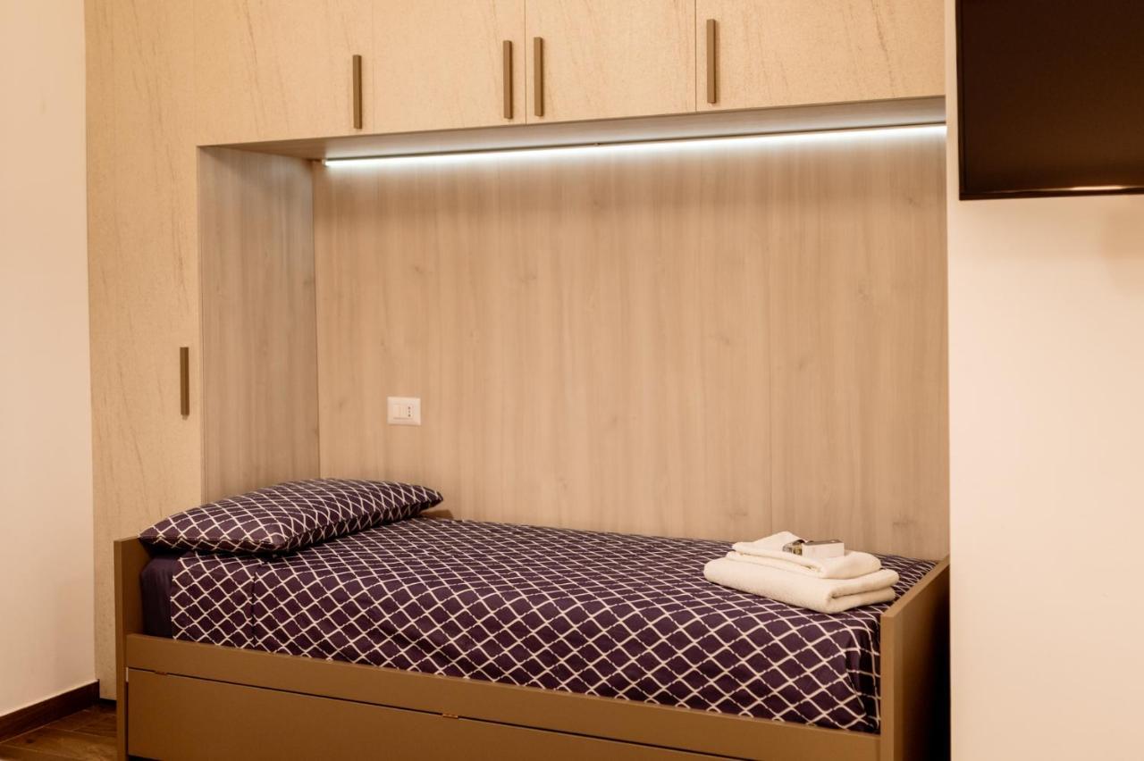 Nonna Vittoria Apartments Mola di Bari Bagian luar foto