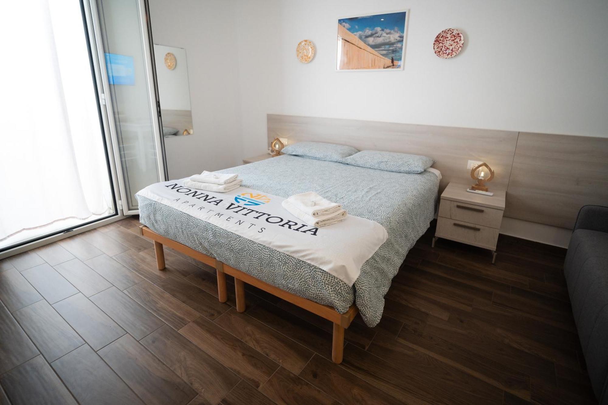 Nonna Vittoria Apartments Mola di Bari Bagian luar foto